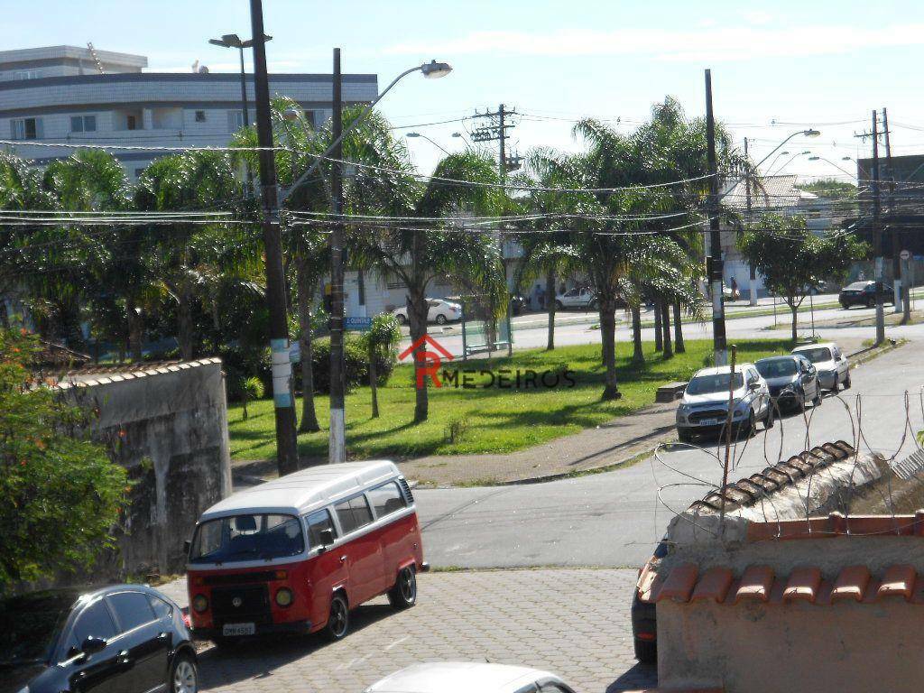 Sobrado à venda com 2 quartos, 60m² - Foto 18