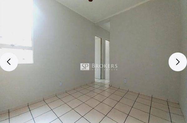 Apartamento à venda com 2 quartos, 48m² - Foto 7