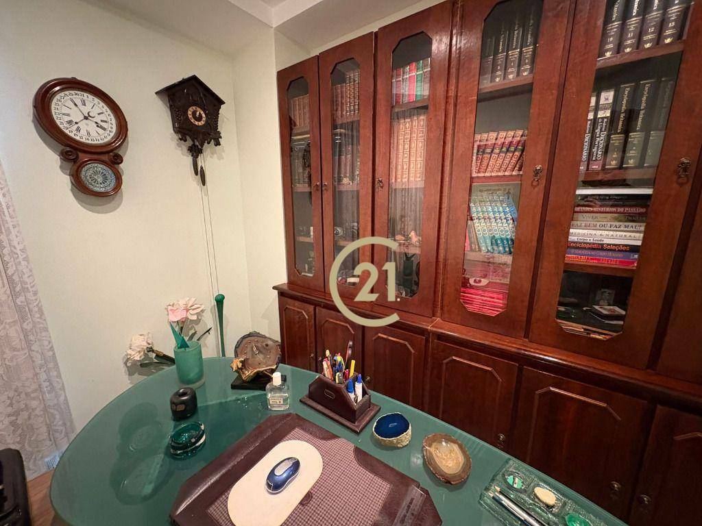 Apartamento à venda com 4 quartos, 264m² - Foto 6