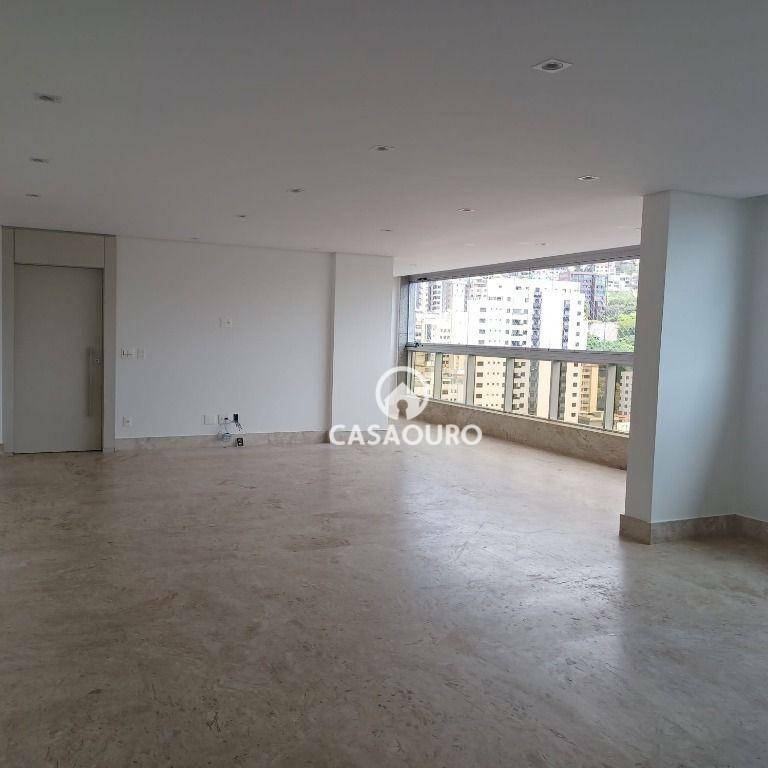 Apartamento à venda com 4 quartos, 217m² - Foto 3