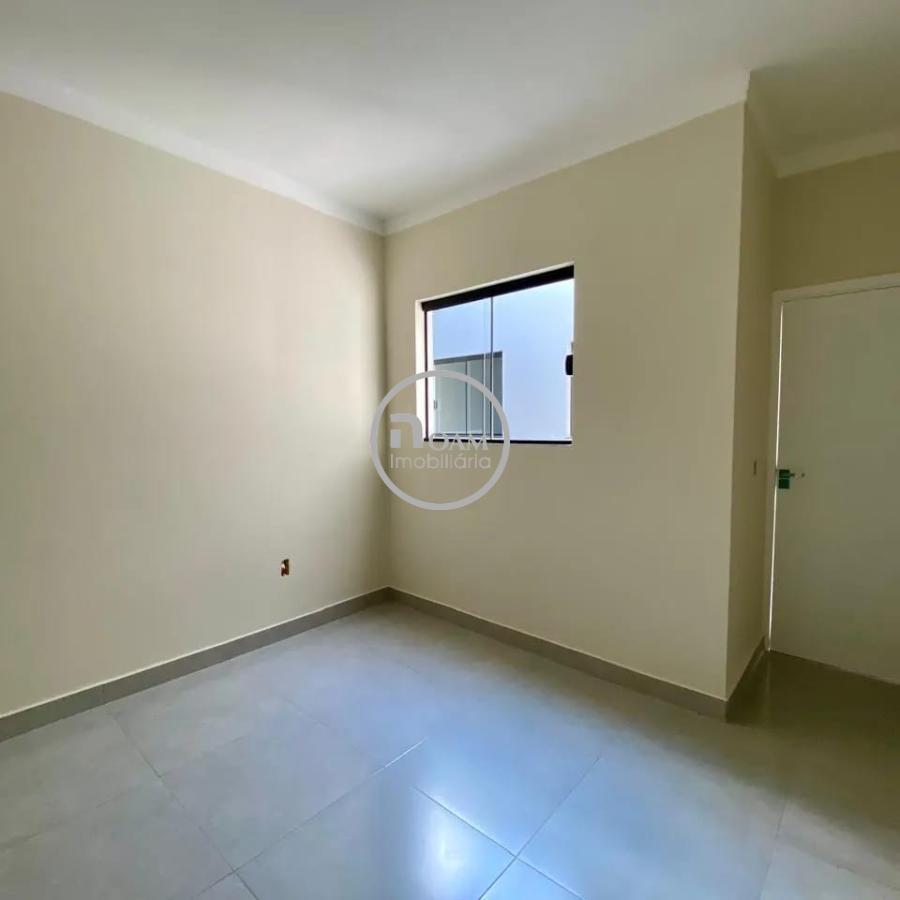 Casa à venda com 2 quartos, 53m² - Foto 1