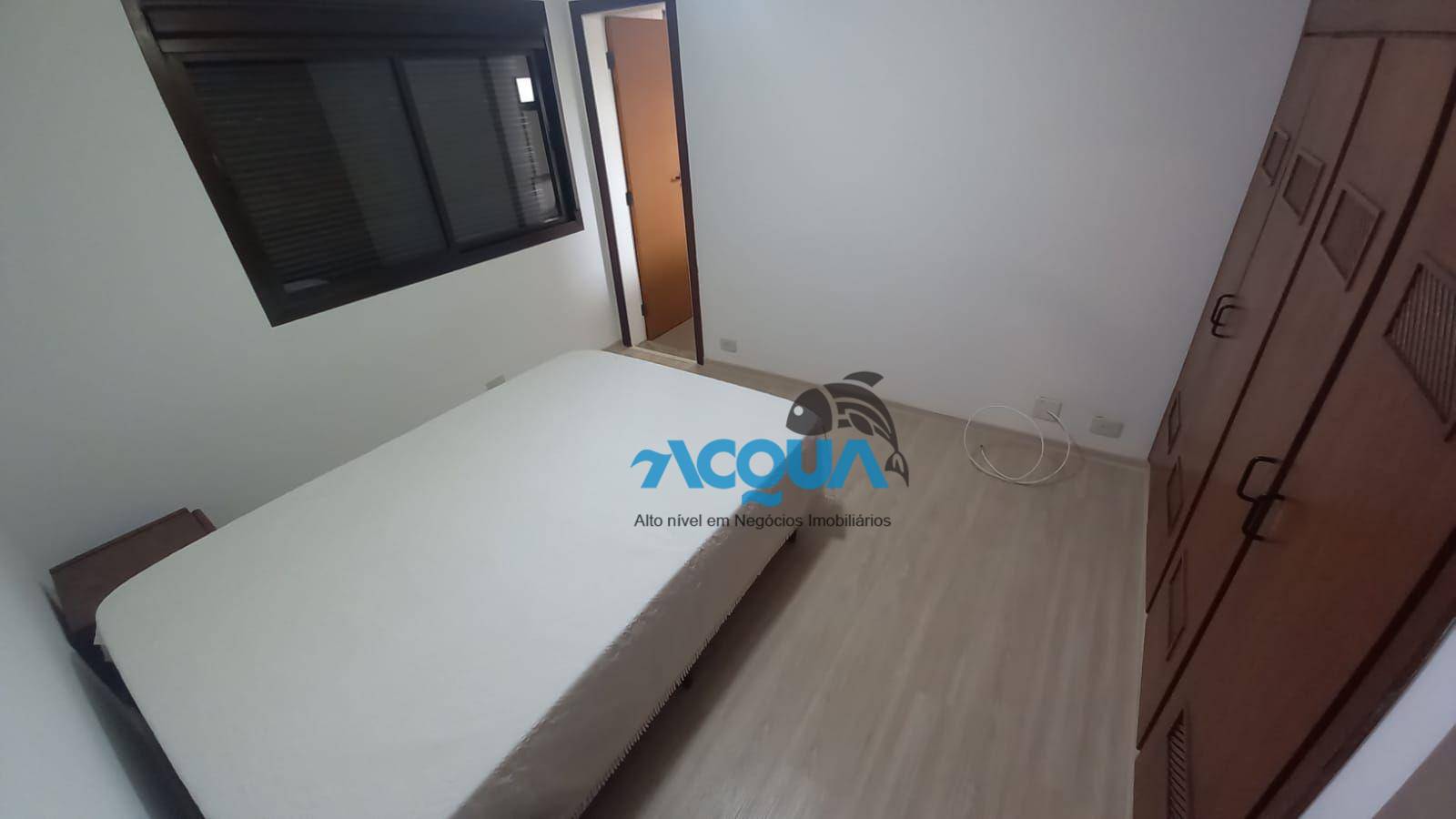 Apartamento à venda com 3 quartos, 135m² - Foto 6