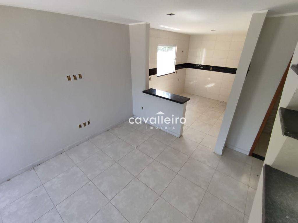 Casa à venda com 2 quartos, 70m² - Foto 6