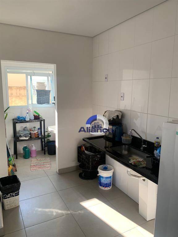 Apartamento para alugar com 1 quarto, 40m² - Foto 9