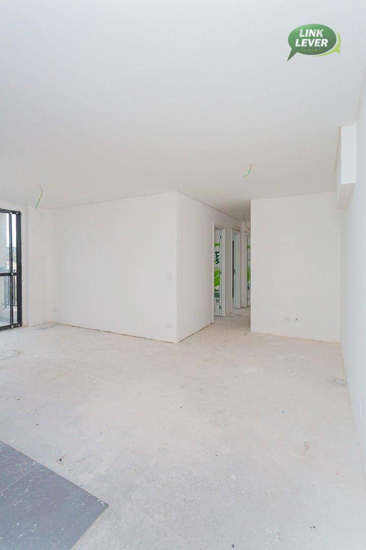 Apartamento à venda com 3 quartos, 73m² - Foto 2