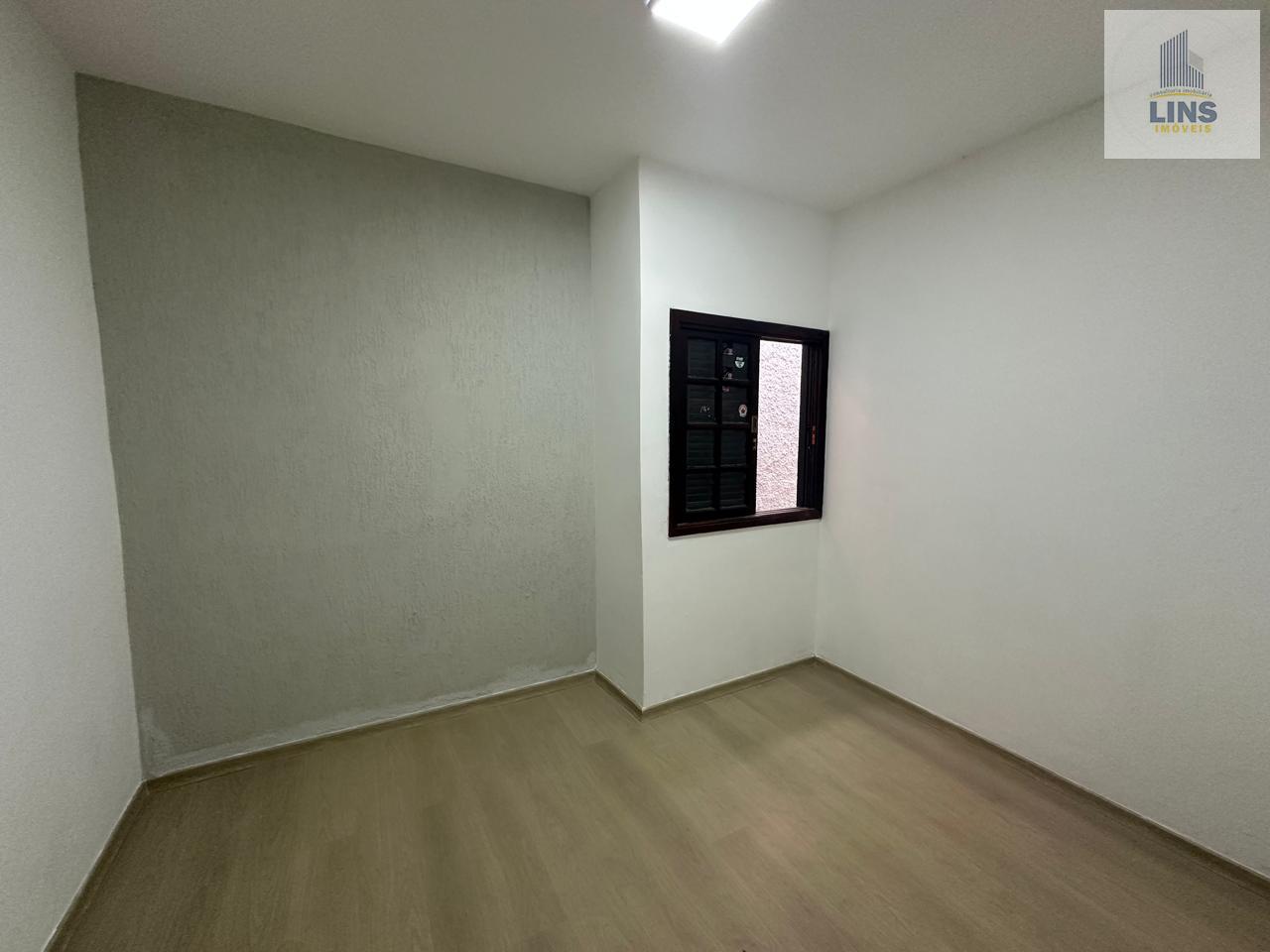 Casa à venda com 3 quartos, 128m² - Foto 11