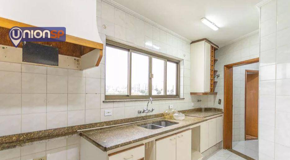 Apartamento à venda com 4 quartos, 154m² - Foto 18