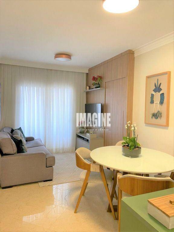 Apartamento à venda com 2 quartos, 51m² - Foto 1