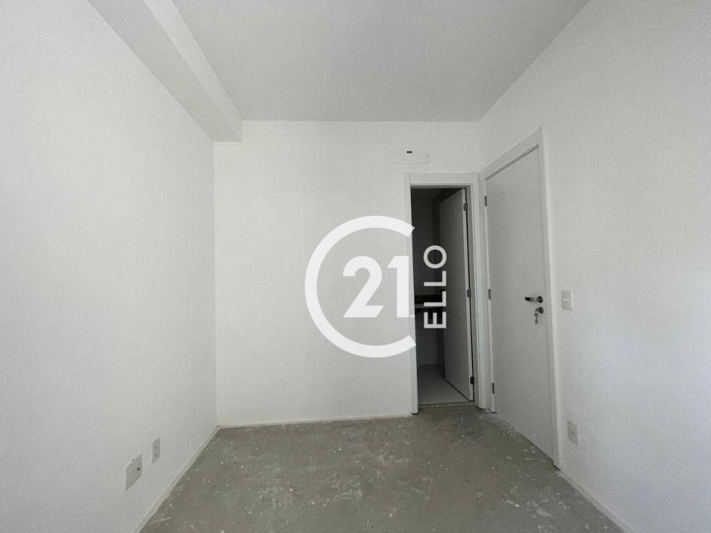 Apartamento à venda com 3 quartos, 162m² - Foto 5