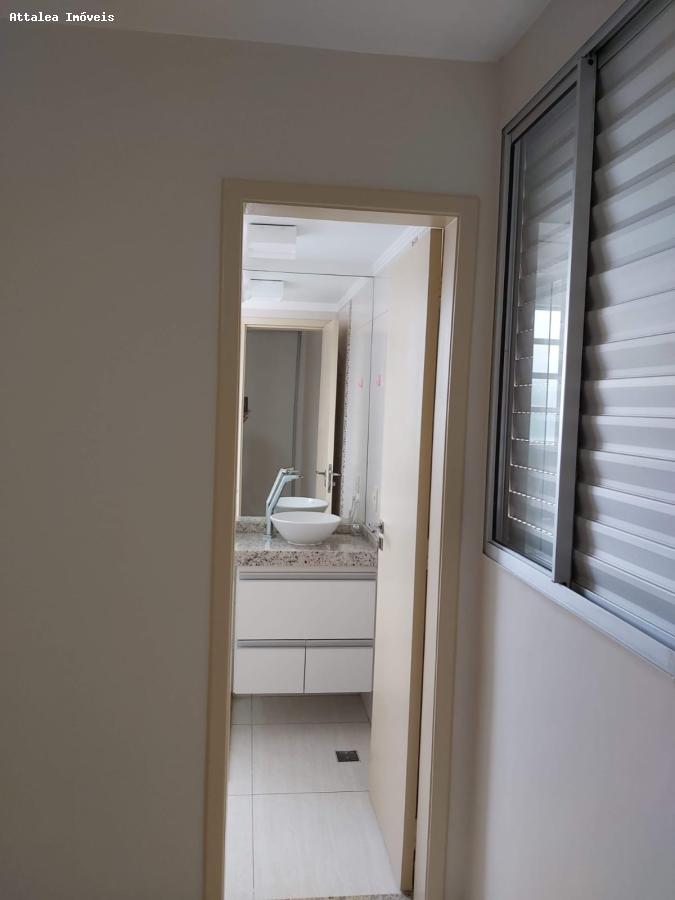 Apartamento à venda com 3 quartos, 92m² - Foto 15