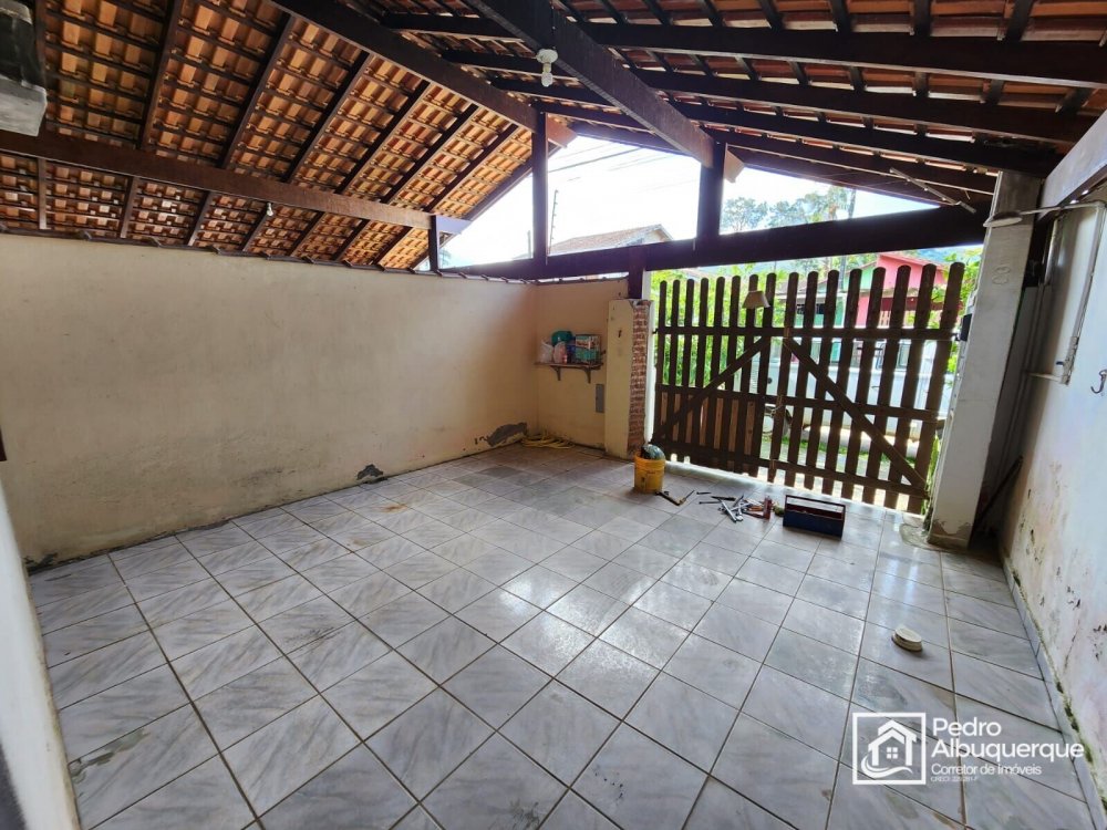 Casa à venda com 2 quartos, 47m² - Foto 11