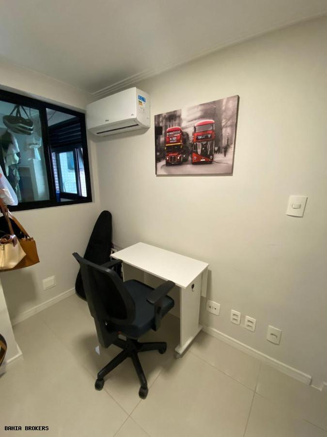 Apartamento à venda com 3 quartos, 83m² - Foto 3