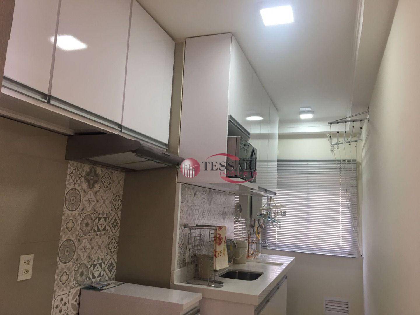 Apartamento à venda com 2 quartos, 50m² - Foto 3