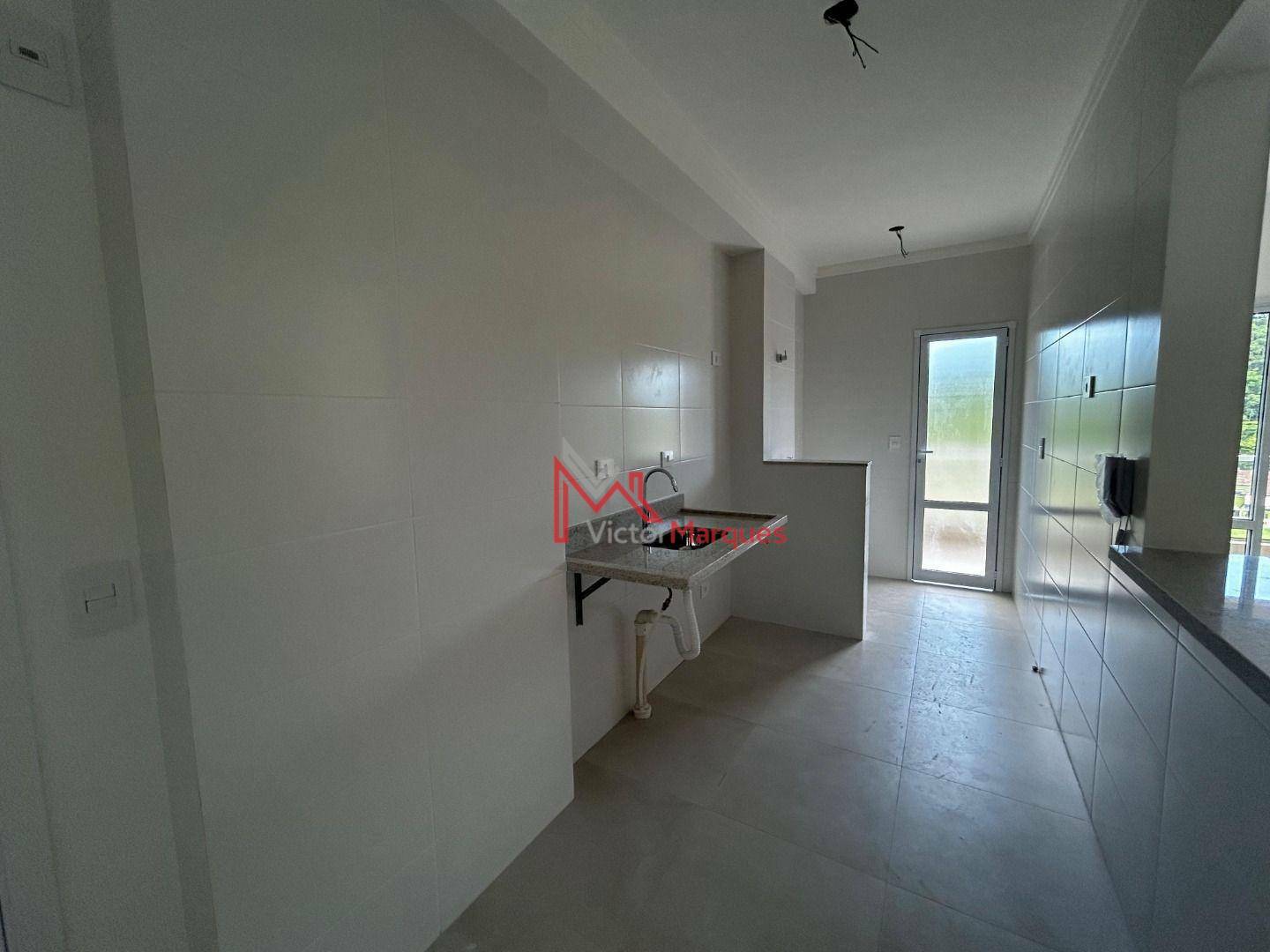 Apartamento à venda com 2 quartos, 65m² - Foto 4