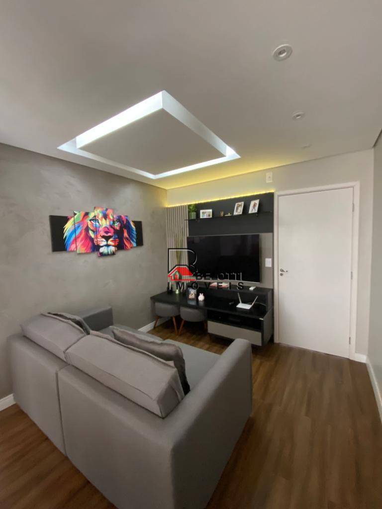 Apartamento à venda com 3 quartos, 60m² - Foto 2