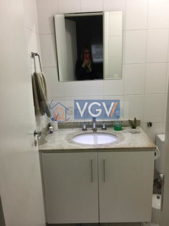 Apartamento à venda com 2 quartos, 72m² - Foto 12