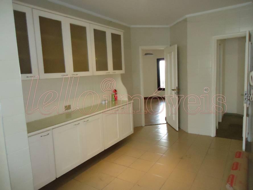 Apartamento para alugar com 4 quartos, 247m² - Foto 15