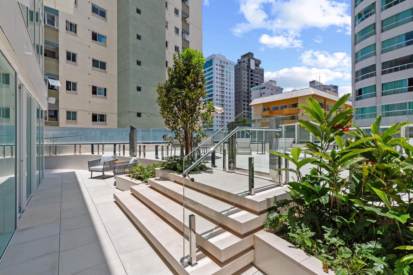 Apartamento para alugar com 4 quartos, 150m² - Foto 61