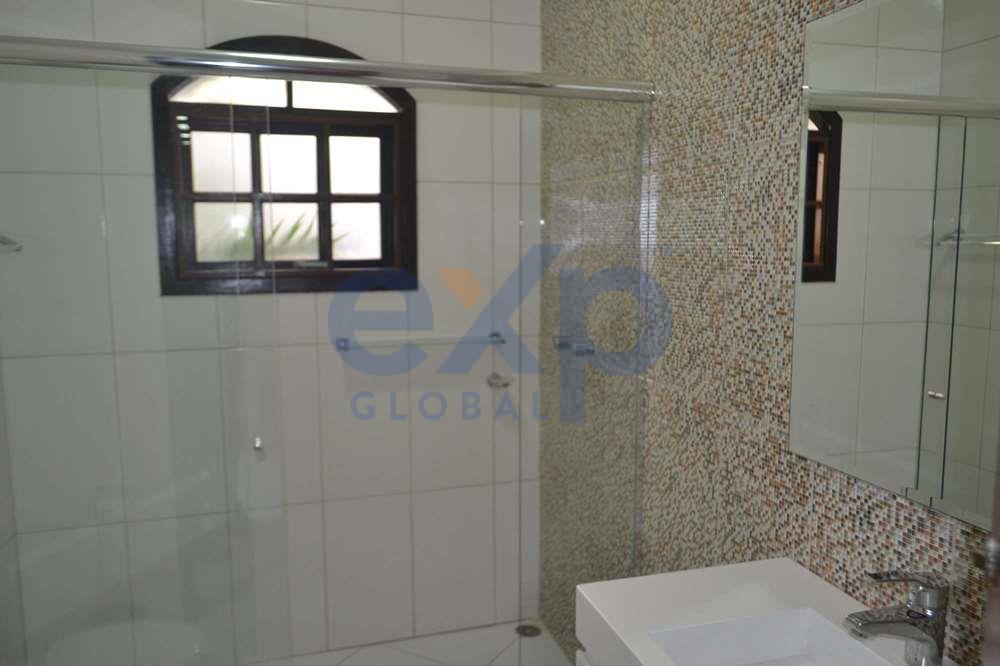 Casa à venda com 3 quartos, 350m² - Foto 18