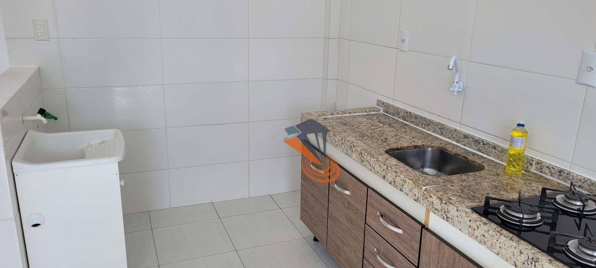 Apartamento à venda com 2 quartos, 48m² - Foto 2