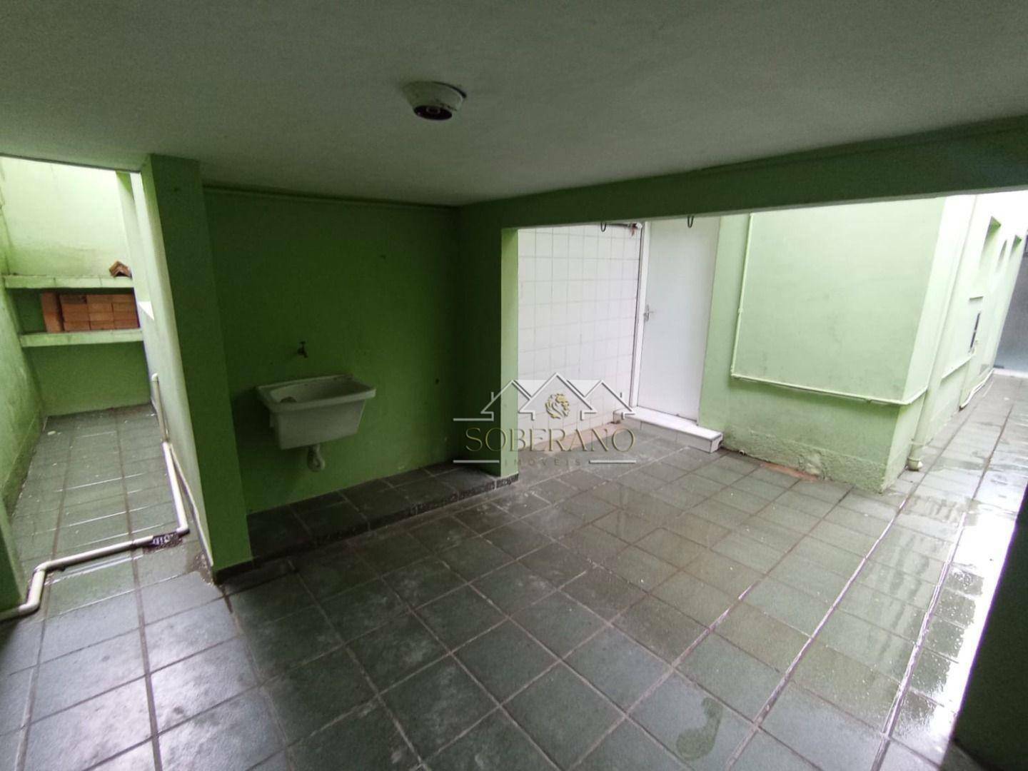 Sobrado à venda e aluguel com 4 quartos, 262m² - Foto 12