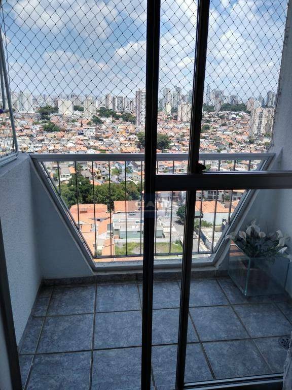 Apartamento à venda com 2 quartos, 68m² - Foto 5