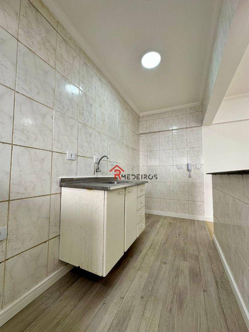 Apartamento à venda com 1 quarto, 40m² - Foto 17