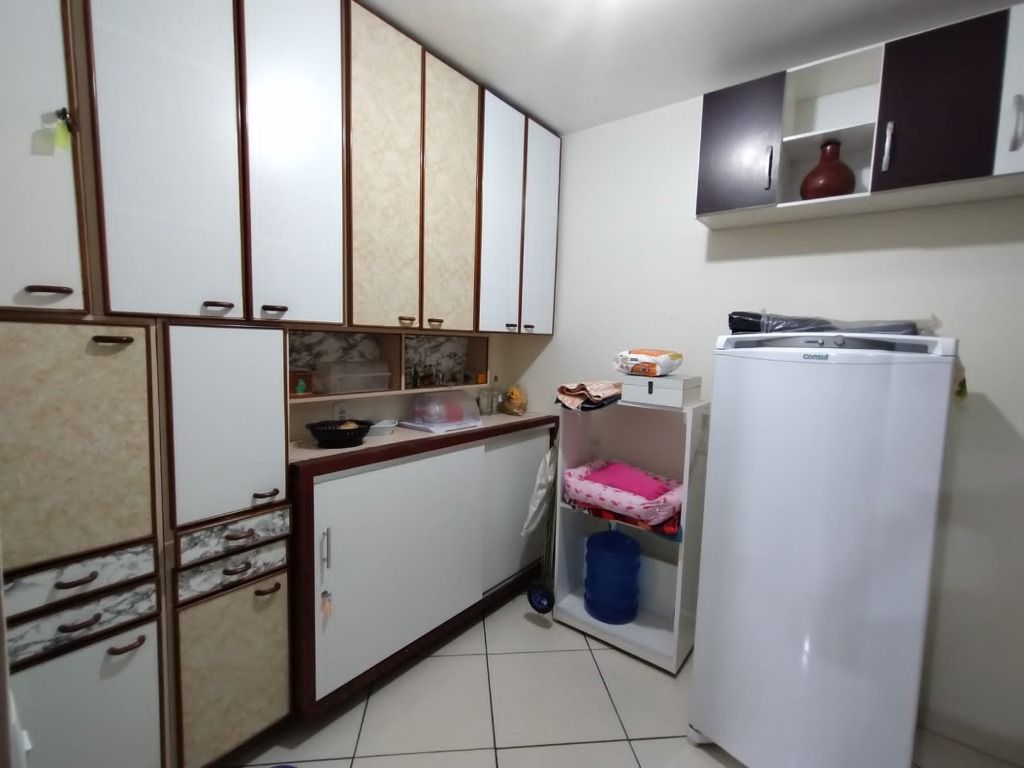 Sobrado à venda com 3 quartos, 220m² - Foto 15