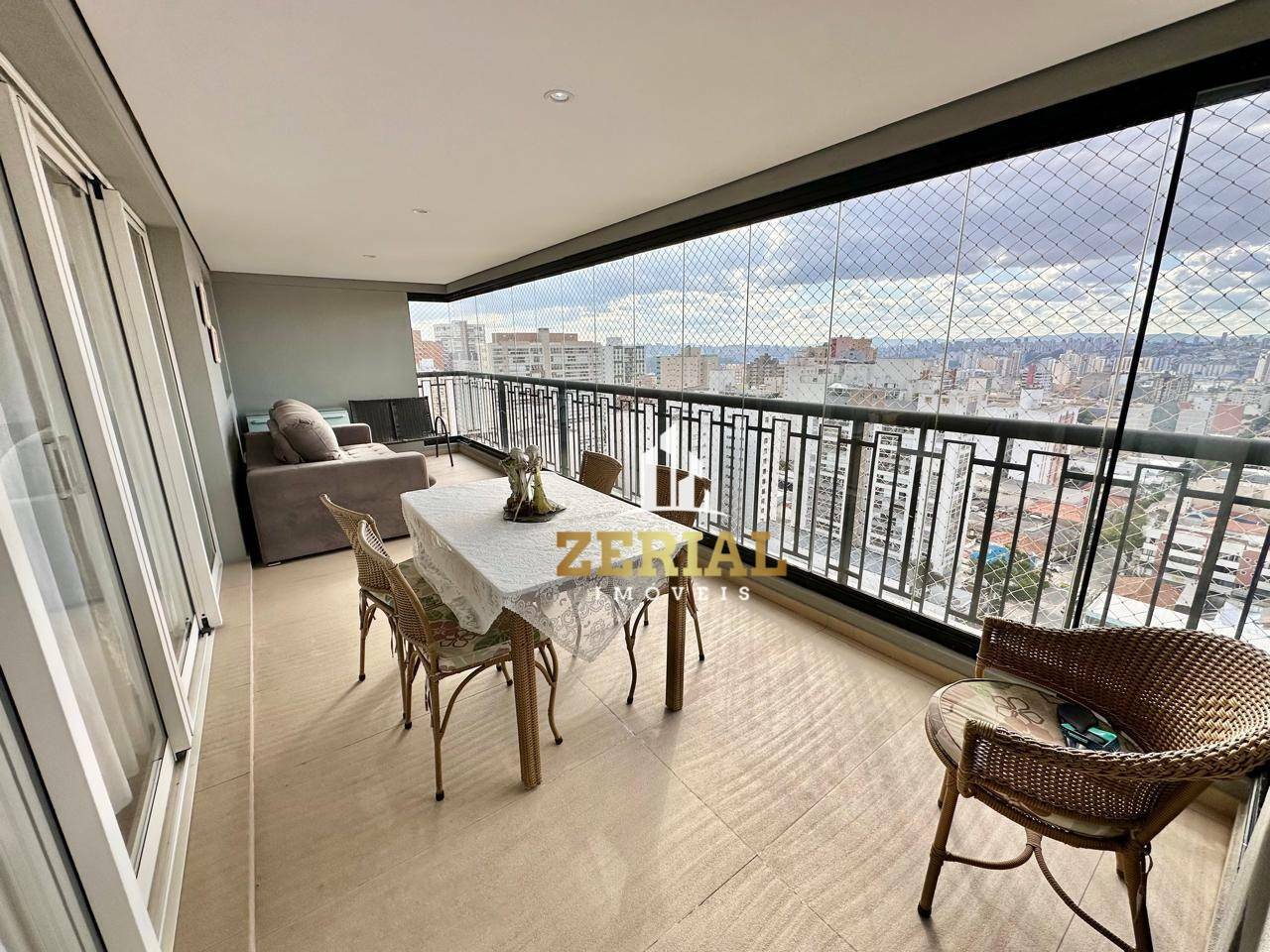 Apartamento para alugar com 3 quartos, 175m² - Foto 1