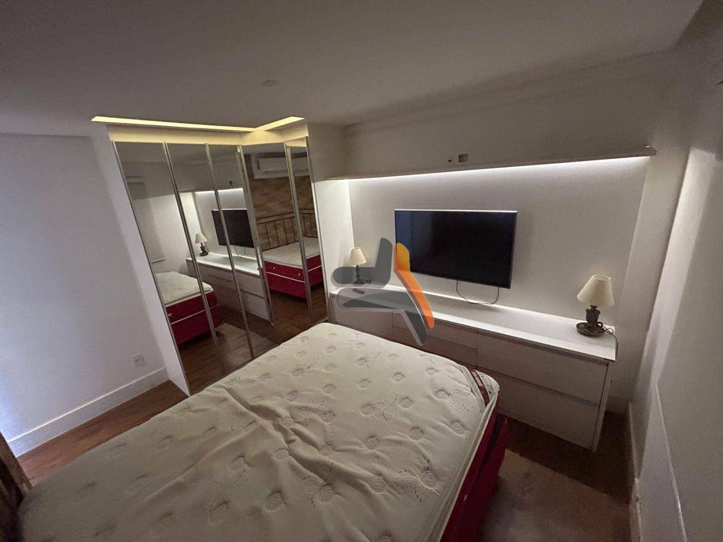 Apartamento para alugar com 2 quartos, 74m² - Foto 17