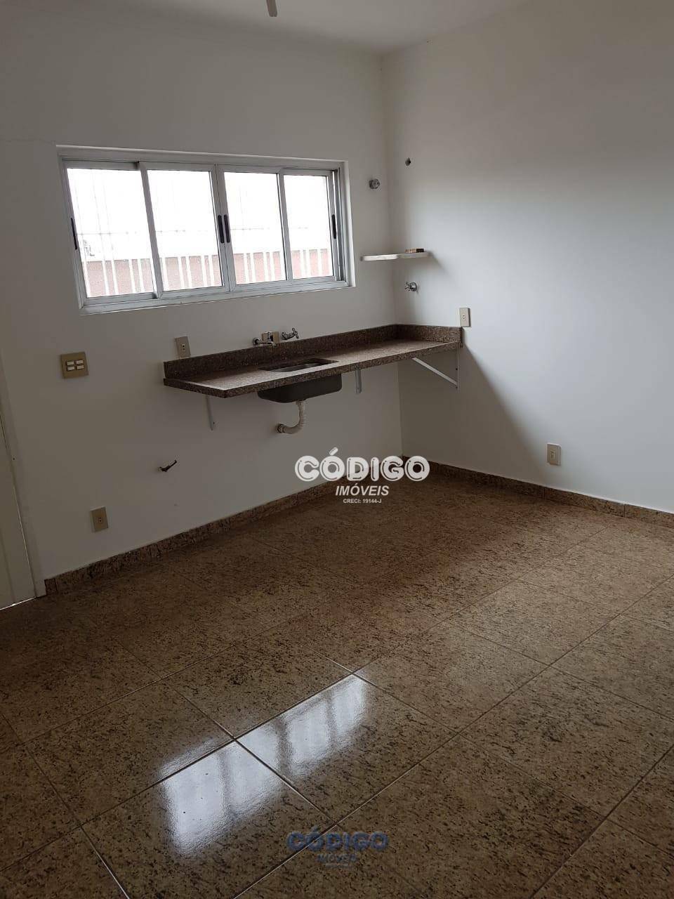 Sobrado à venda com 3 quartos, 200m² - Foto 7