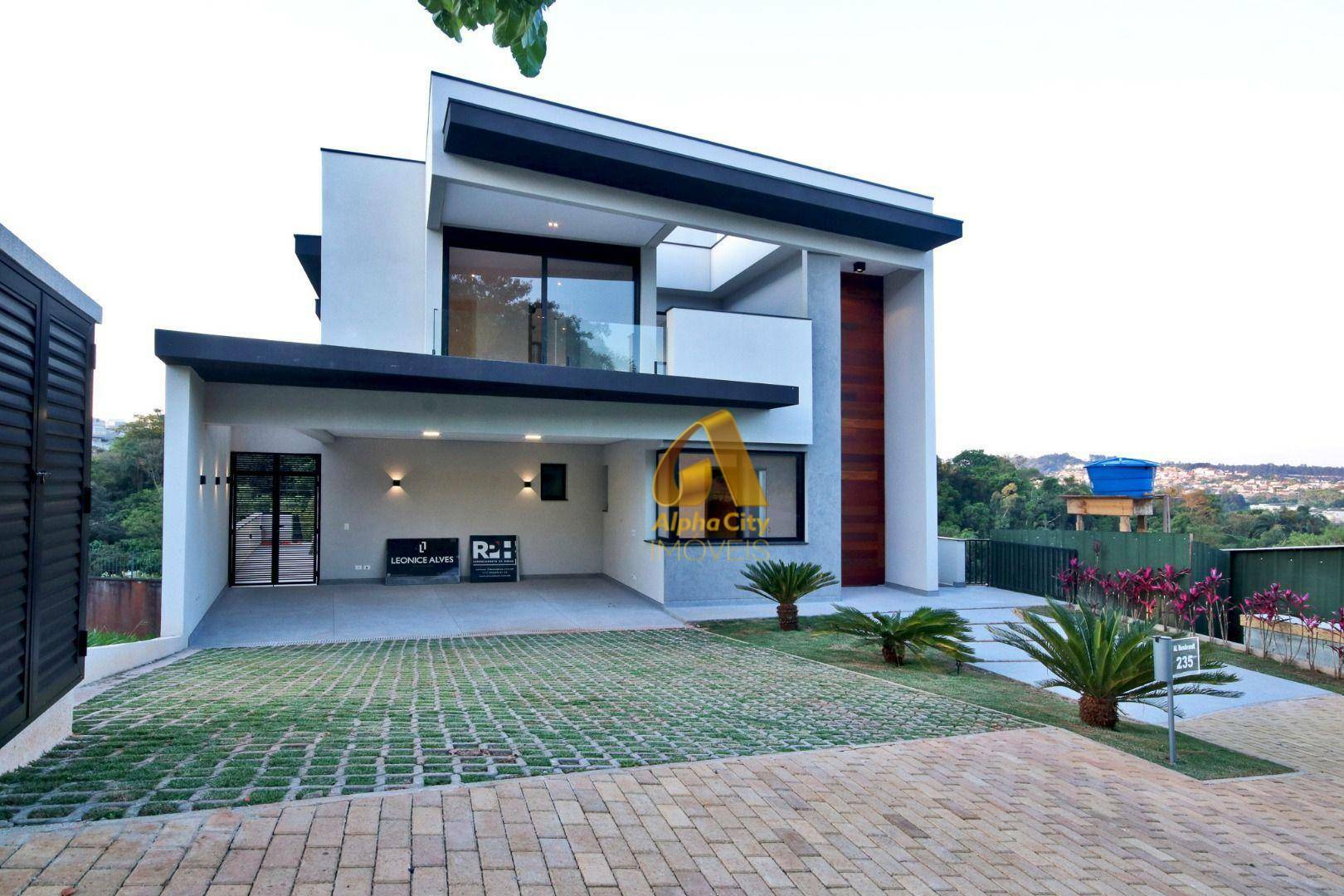 Casa de Condomínio à venda com 4 quartos, 379m² - Foto 20