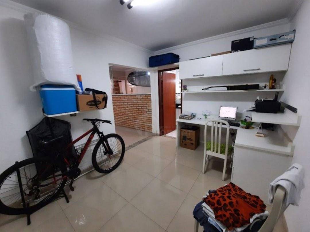 Casa à venda com 3 quartos, 229m² - Foto 38