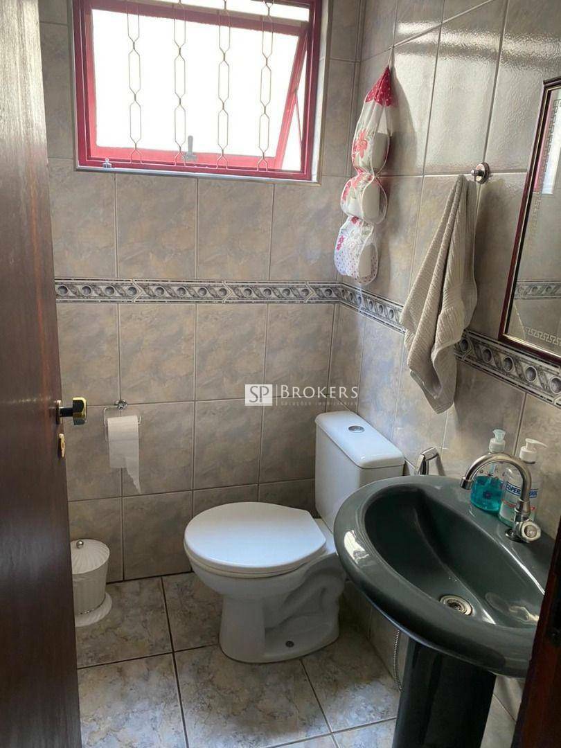 Casa à venda com 3 quartos, 170m² - Foto 9