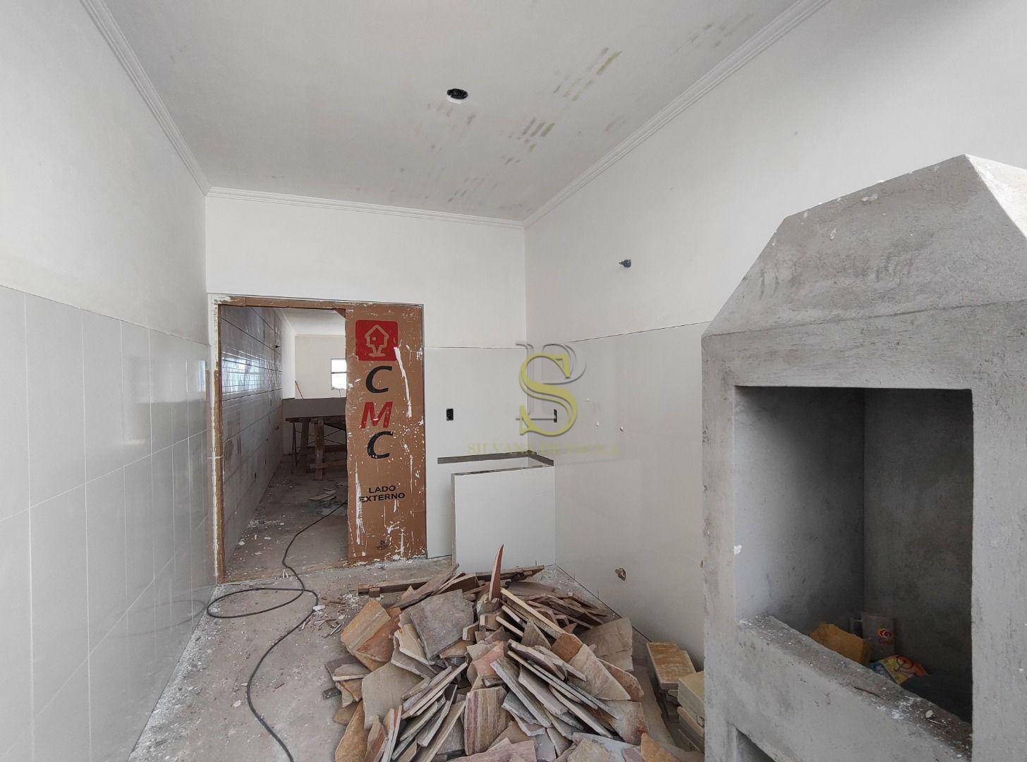 Casa à venda com 3 quartos, 100m² - Foto 18