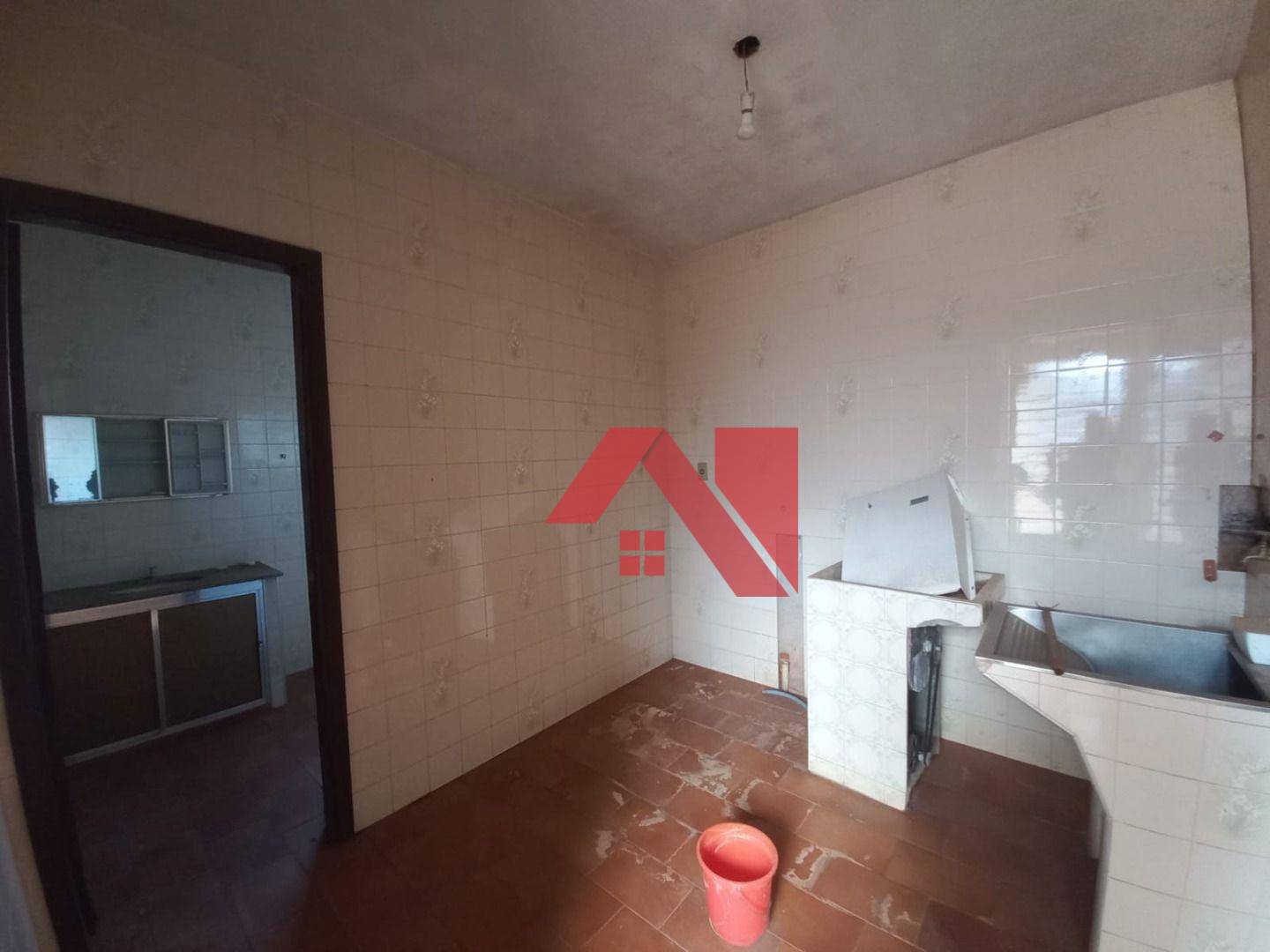 Casa à venda com 3 quartos, 200m² - Foto 5