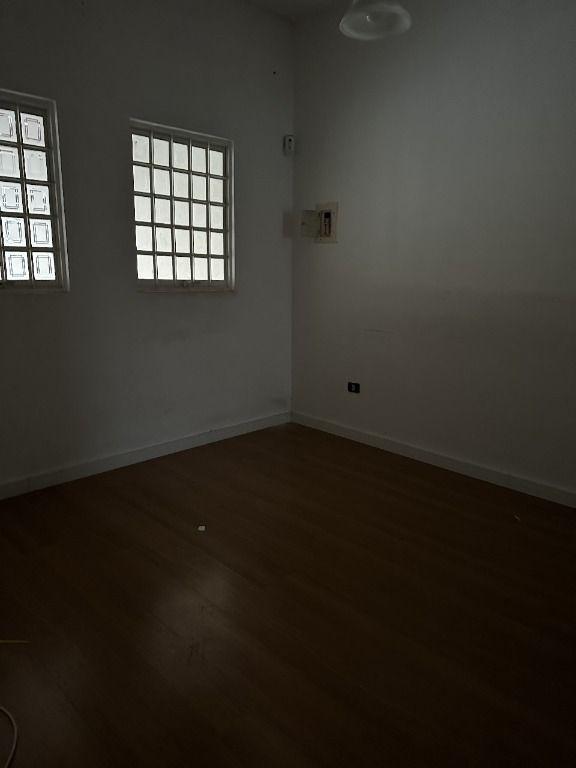 Casa à venda com 2 quartos, 150M2 - Foto 4