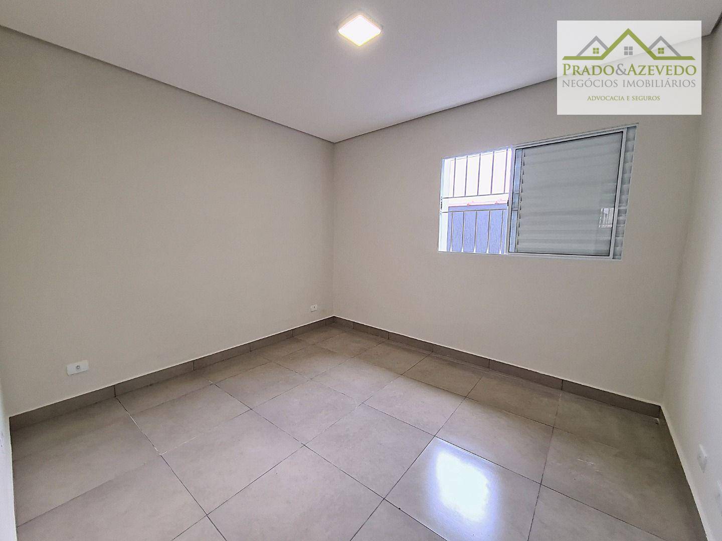 Casa para alugar com 1 quarto, 40m² - Foto 2