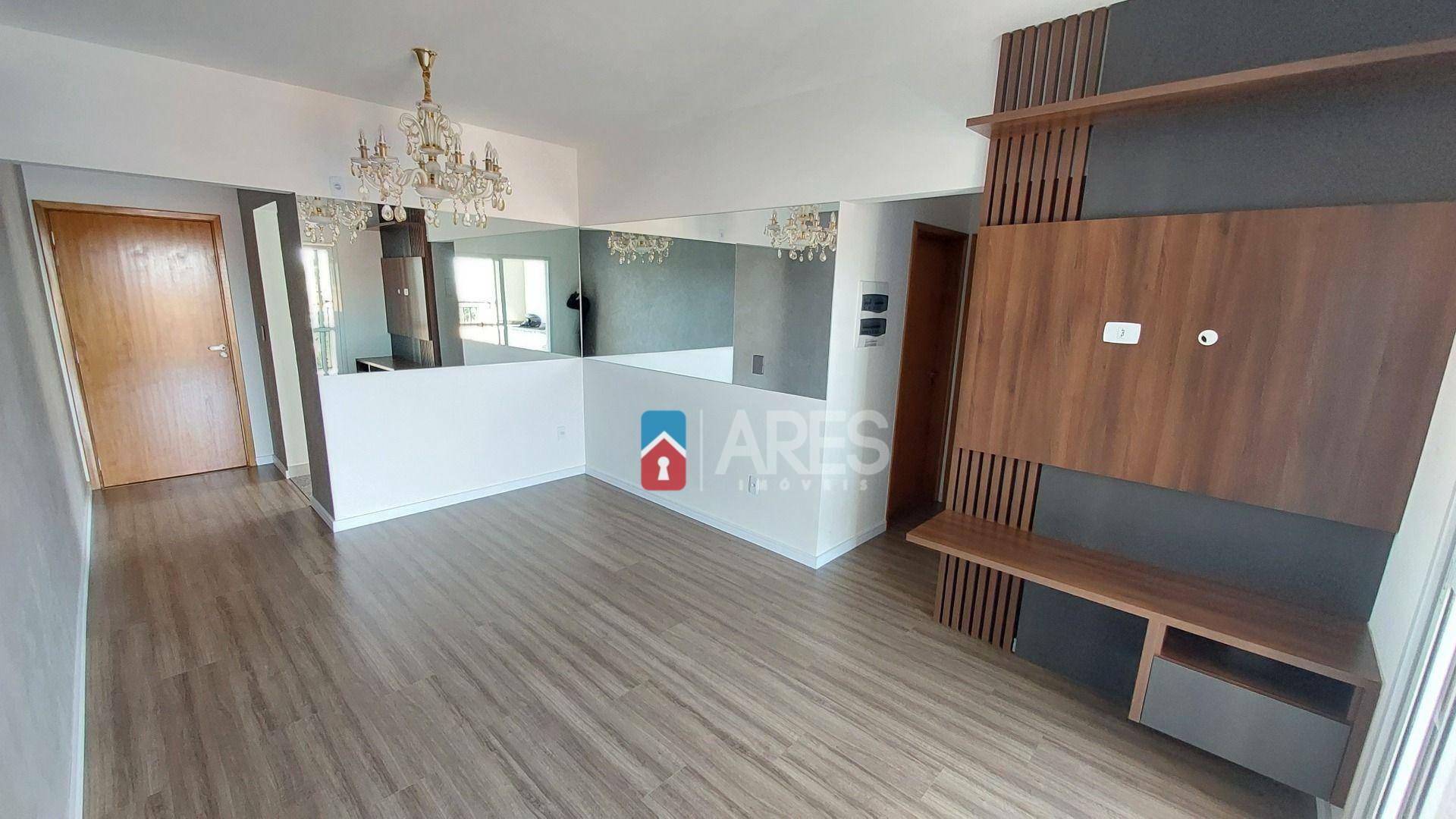 Apartamento para alugar com 2 quartos, 85m² - Foto 1