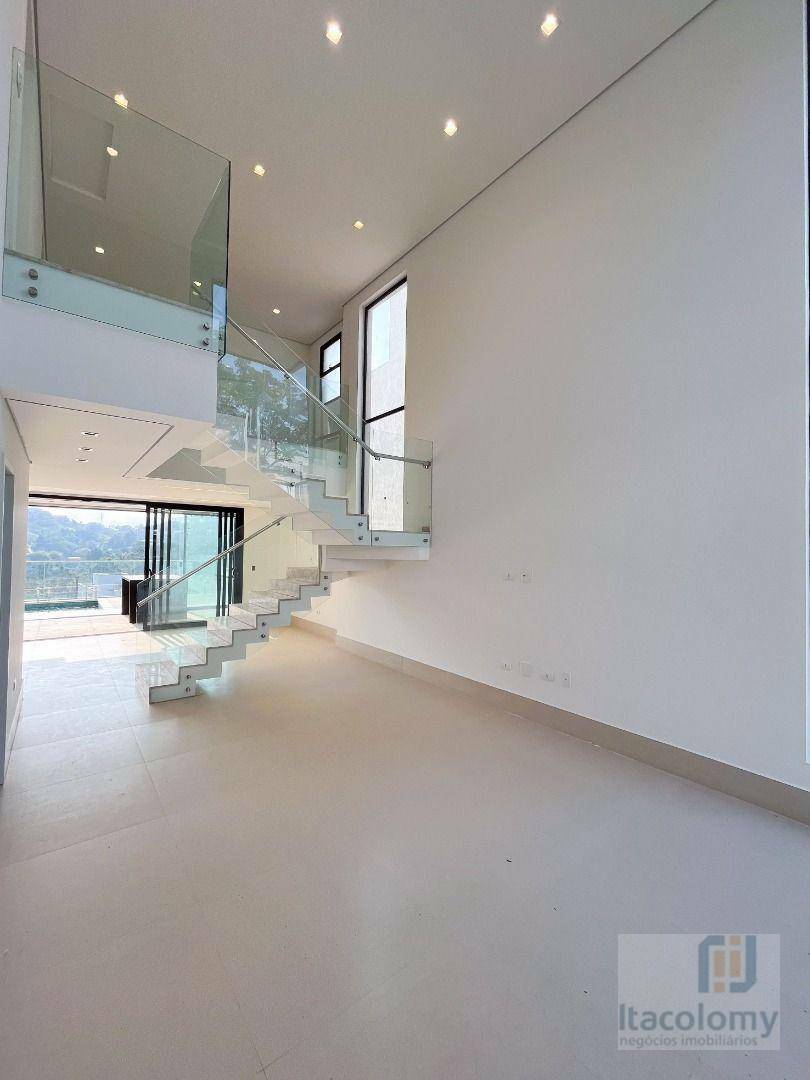 Casa de Condomínio à venda com 3 quartos, 220m² - Foto 10