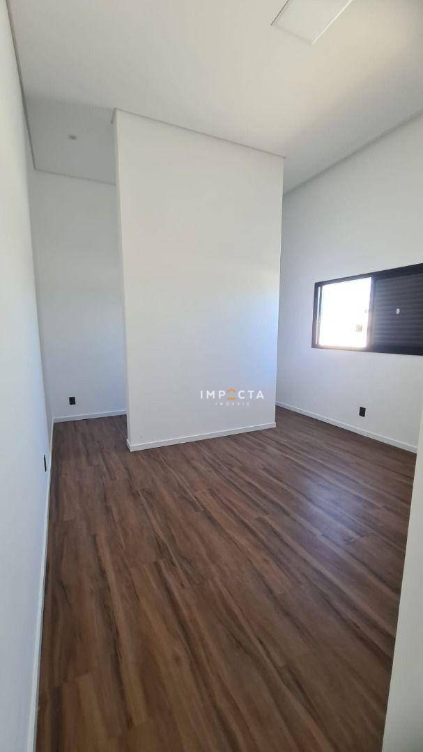 Casa à venda com 3 quartos, 180m² - Foto 17