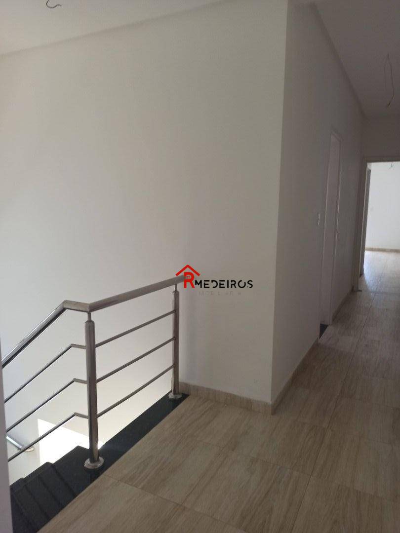 Sobrado à venda com 4 quartos, 215m² - Foto 18