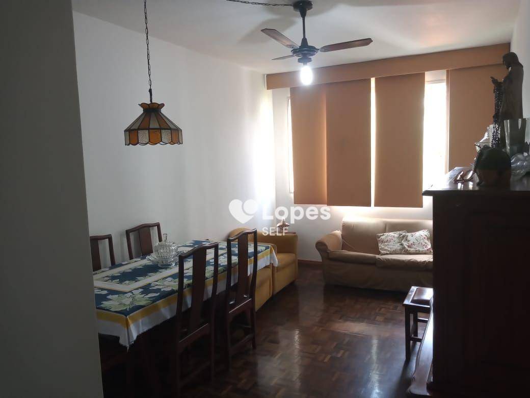 Apartamento à venda com 2 quartos, 80m² - Foto 2