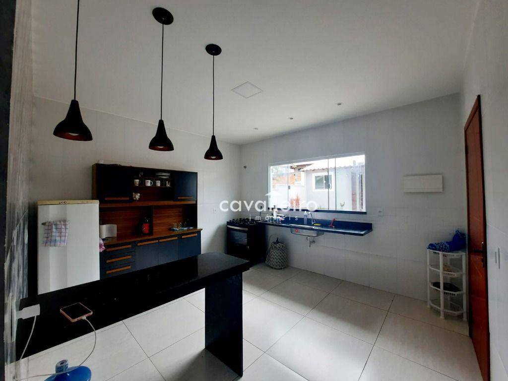 Casa à venda com 3 quartos, 180m² - Foto 13