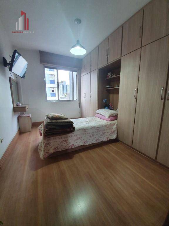 Apartamento à venda com 2 quartos, 80m² - Foto 4