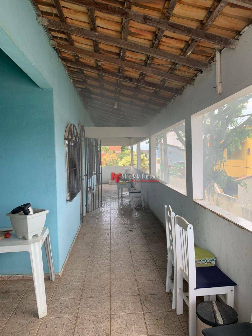 Casa à venda com 4 quartos, 255M2 - Foto 2