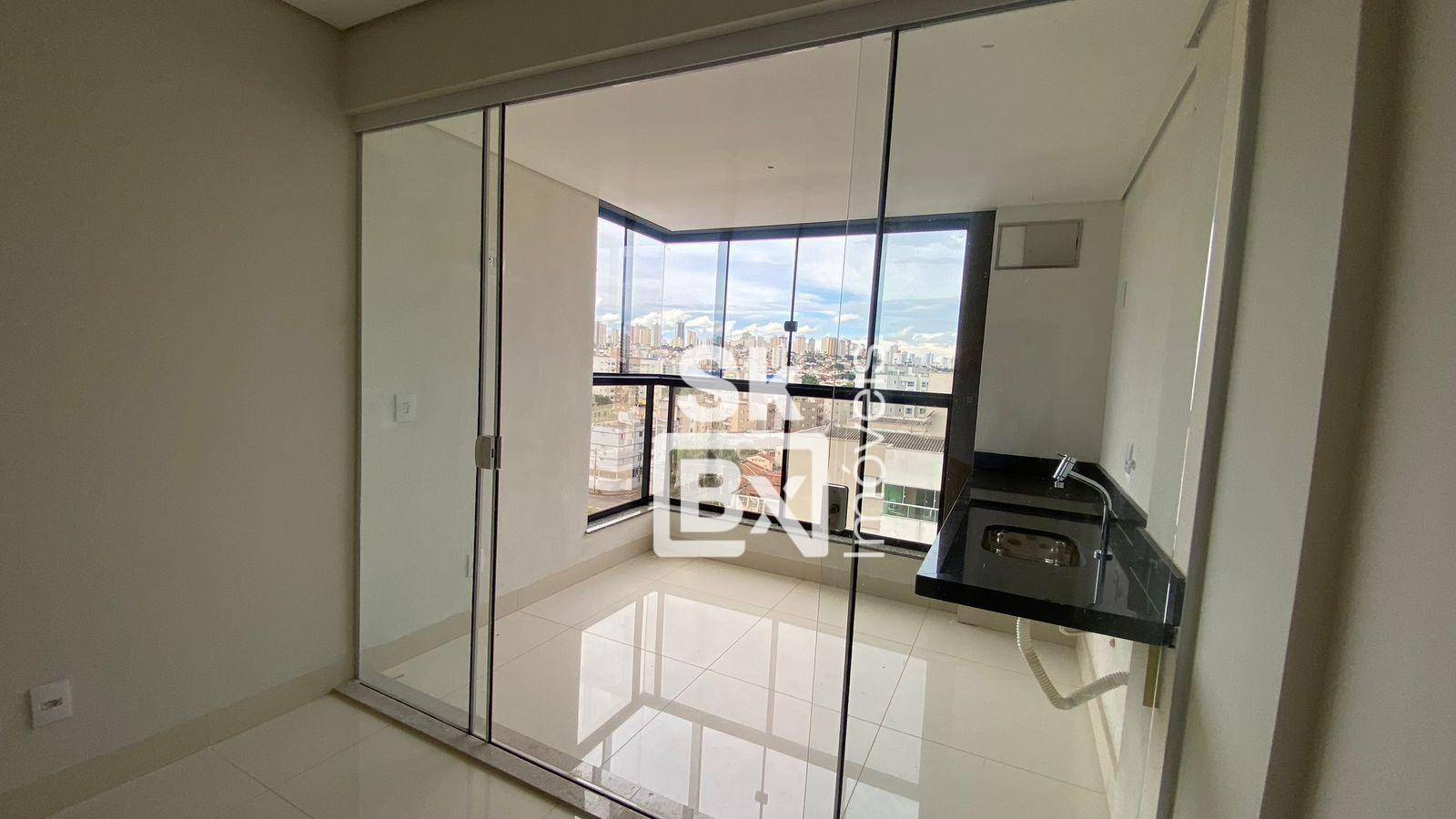 Apartamento à venda com 2 quartos, 70m² - Foto 11