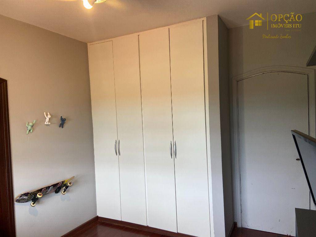 Casa à venda com 4 quartos, 247m² - Foto 17