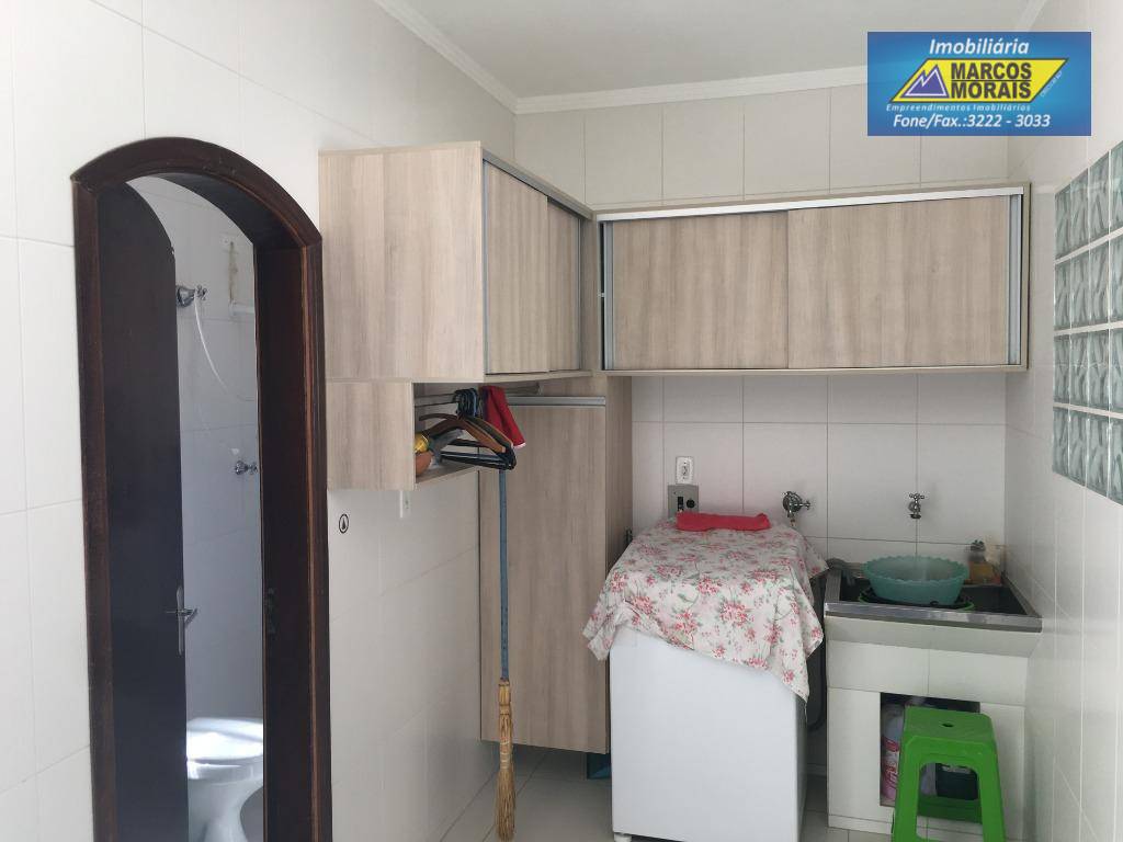 Casa à venda e aluguel com 3 quartos, 180m² - Foto 22