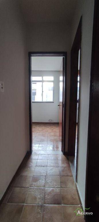 Apartamento à venda com 2 quartos, 57m² - Foto 15